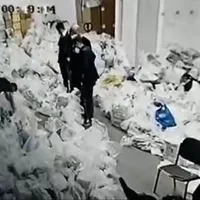 Sacii cu voturi de la Sectorul 1 / Digi24
