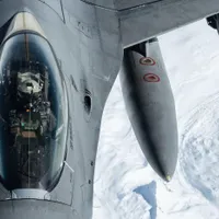OFICIAL S-a stabilit data exactă la care Ucraina primește avioanele F-16. „Vor veni în 3 valuri” - Foto: Profimedia Images