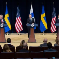 Blinken spune că SUA vor putea „în curând să numească” Suedia și Finlanda aliați NATO - FOTO: Profimedia