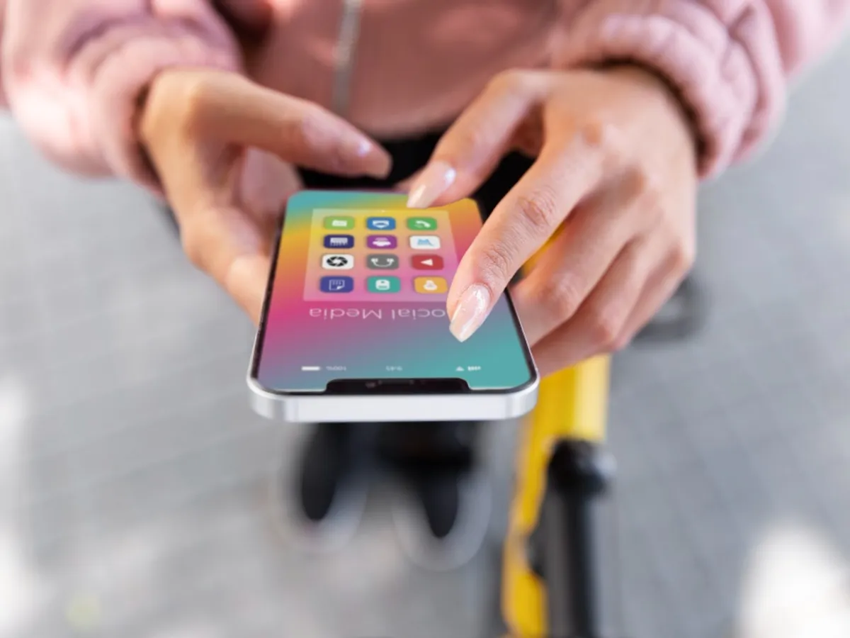 Aplicație pe telefon - Foto: Freepik