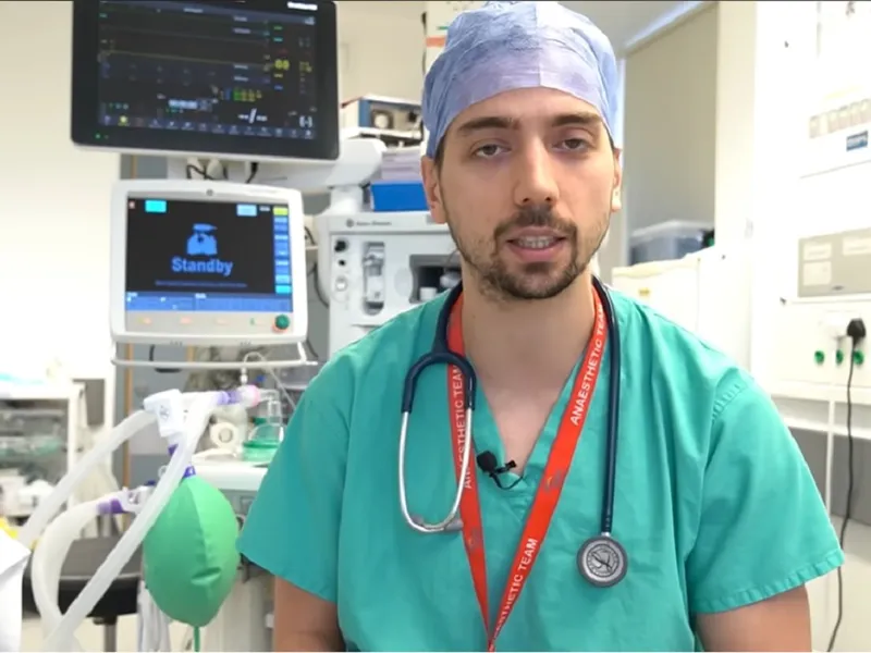 Medicul Paul Oargă a dezvăluit ce salariu are Foto: Youtube