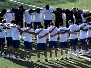 Cea mai radioactivă țară din lume și-a făcut națională de fotbal! Cum arată după 67 de bombe atomice