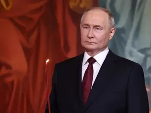 Vladimir Putin la slujba de Înviere - Foto: captură video reuters