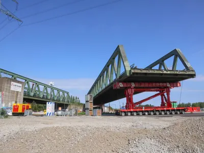 Germania mută un uriaş pod modular de zăbrele sudate lângă Recklinghausen, pe Autostrada A43 - Foto: Profimedia Images (Imagine cu caracter ilustrativ)