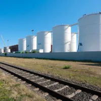 Rusia amenință că nu va mai exporta petrol dacă preţurile sunt plafonate sub costul de producție/FOTO: Profimedia