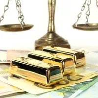 Argintul trece pragul istoric de 100 $/uncie, aurul se apropie de 5.000 $ - Foto: Profimedia Images