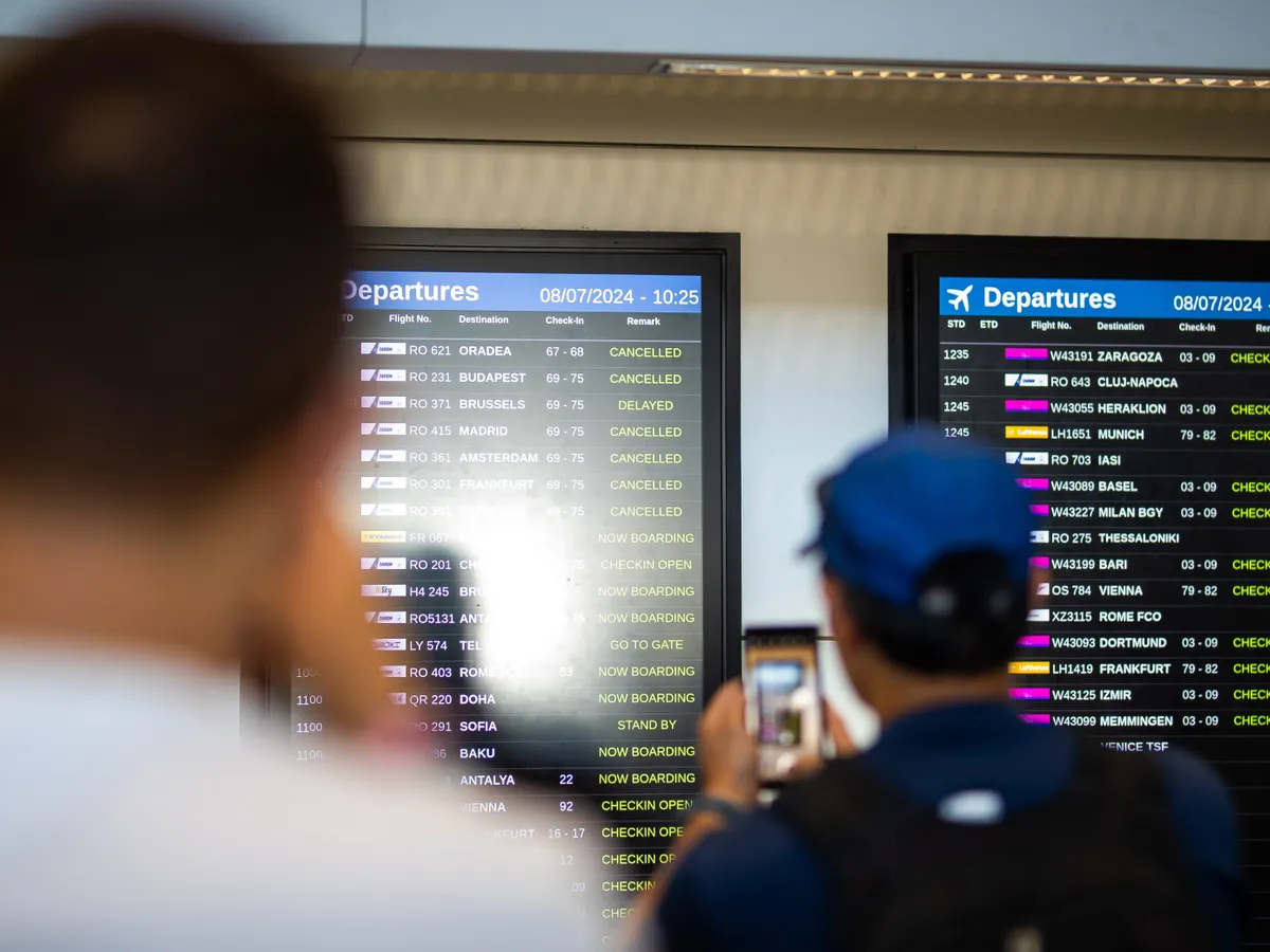 Aeroportul Henri Coandă - Otopeni a înregistrat cea mai mare creștere a numărului de zboruri anulate dintre marile aeroporturi europene Foto: INQUAM Photos