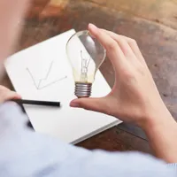 Românii vor beneficia de scăderi ale prețului la energie. Anunțul Ministrului Energiei - Foto: Profimedia Images/ Imagine cu caracter ilustrativ