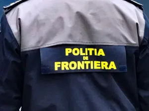 Ce au descoperit polițiștii de frontieră în mașina unor români? Indiciile i-au condus în tufișuri - Foto: Arhiva MAI