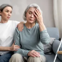 Cine sunt pensionarii care trebuie să restituie pensia socială și banii de pe cardul de alimente? - Foto: Freepik