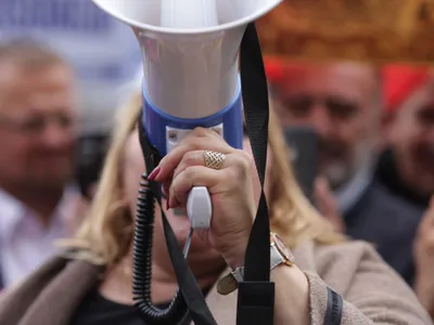 Diana Şoşoacă, la ieşirea ei de la Parchetul General, de pe 6 octombrie - Foto: INQUAM PHOTOS/George Călin