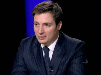 Andrei Caramitru: România ar intra într-un „dezastru” în trei-patru săptămâni dacă ar fi retrogradată la „junk”