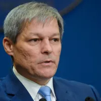 Dacian Cioloș, după ce a fost desemnat să formeze Guvernul:  „O onoare. Suntem pregătiți”. / Foto: digi24.ro