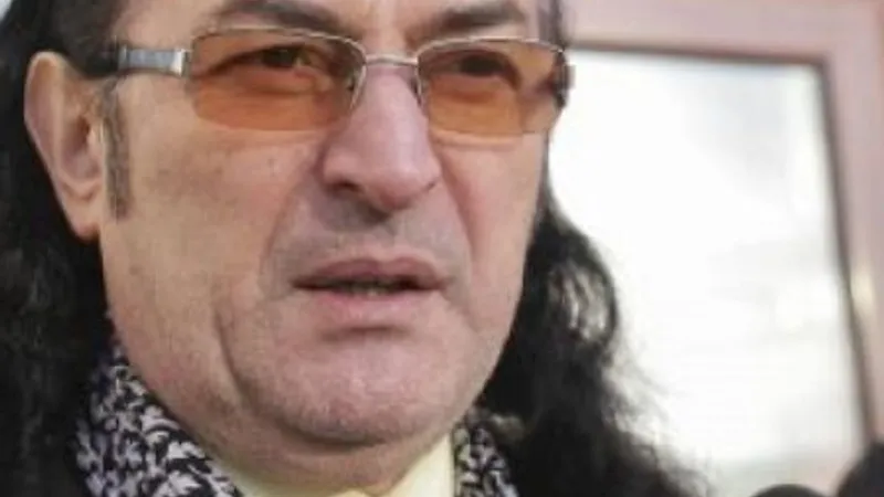 Cozma a depus aproape 90% din semnături trase la xerox
