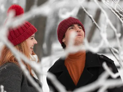 Cuplu iarnă Foto: Freepik (imagine cu rol ilustrativ)