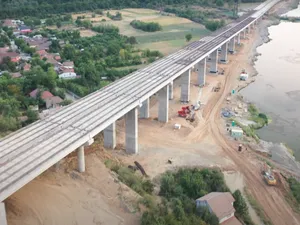 VIDEO 40 km din Drumul Expres Craiova – Pitești, 90% finalizați. Pe 60 km, lucrările nu au început  / youtube