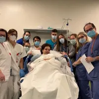 Mama și copilul român născut în Italia - Foto: Verona News
