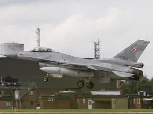 Avioane de luptă poloneze, ridicate pentru apărarea spațiului aerian după un atac rusesc în Ucraina - imagine cu rol ilustrativ Foto: profimediaimages.ro