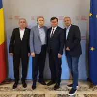 Marcel Romanescu, primarul liberal de Târgu Jiu, s-a înscris în PSD - Foto: Facebook/Marcel Romanescu