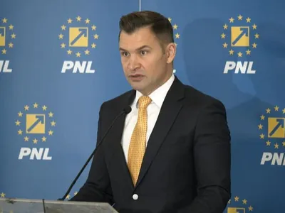 Ionuţ Stroe (PNL): Nu e vorba doar despre eliminarea facilităţilor - Foto: Facebook/Ionuţ Stroe