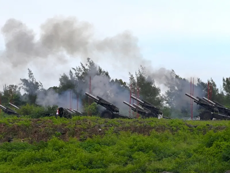 VIDEO Taiwanul a început exerciții militare de apărare contra unei invazii chineze cu muniție reală/FOTO: Profimedia