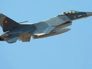 România vrea să cumpere 32 de avioane F-16 second hand din Norvegia cu 354 mil. €, fără TVA. / Foto: rumaniamilitary.ro