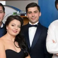 Alexe și familia/FOTO: ziaruldeiasi.ro