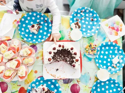 Tort de petrecere - Foto: Freepik (rol ilustrativ)