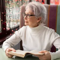 Ce adeverințe trebuie să depună pensionarii pentru o pensie mai mare la recalculare? Cum completezi? - Foto: Pexels