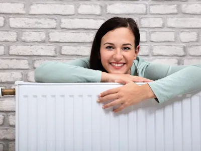 De ce curge apă din calorifer - Foto: Profimedia images