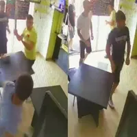 Ce a urmat după ce doi tineri au năvălit cu bâtele de baseball într-o casă de pariuri Foto: captură video Facebook