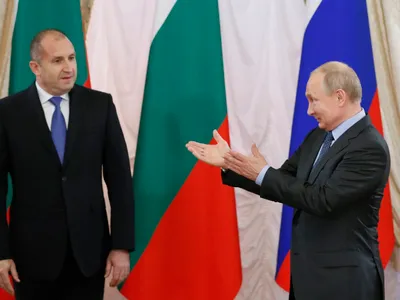 Rumen Radev și Vladimir Putin - Foto: Profimedia Images (Imagine cu rol ilustrativ)