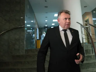 Nelu Tătaru, ieşind de la Înalta Curte - Foto: INQUAM PHOTOS/George Călin