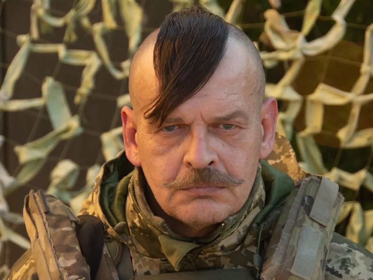 Un fost "stalker de la Cernobîl" care a curățat deșeurile radioactive luptă în prima linie - FOTO: Profimedia