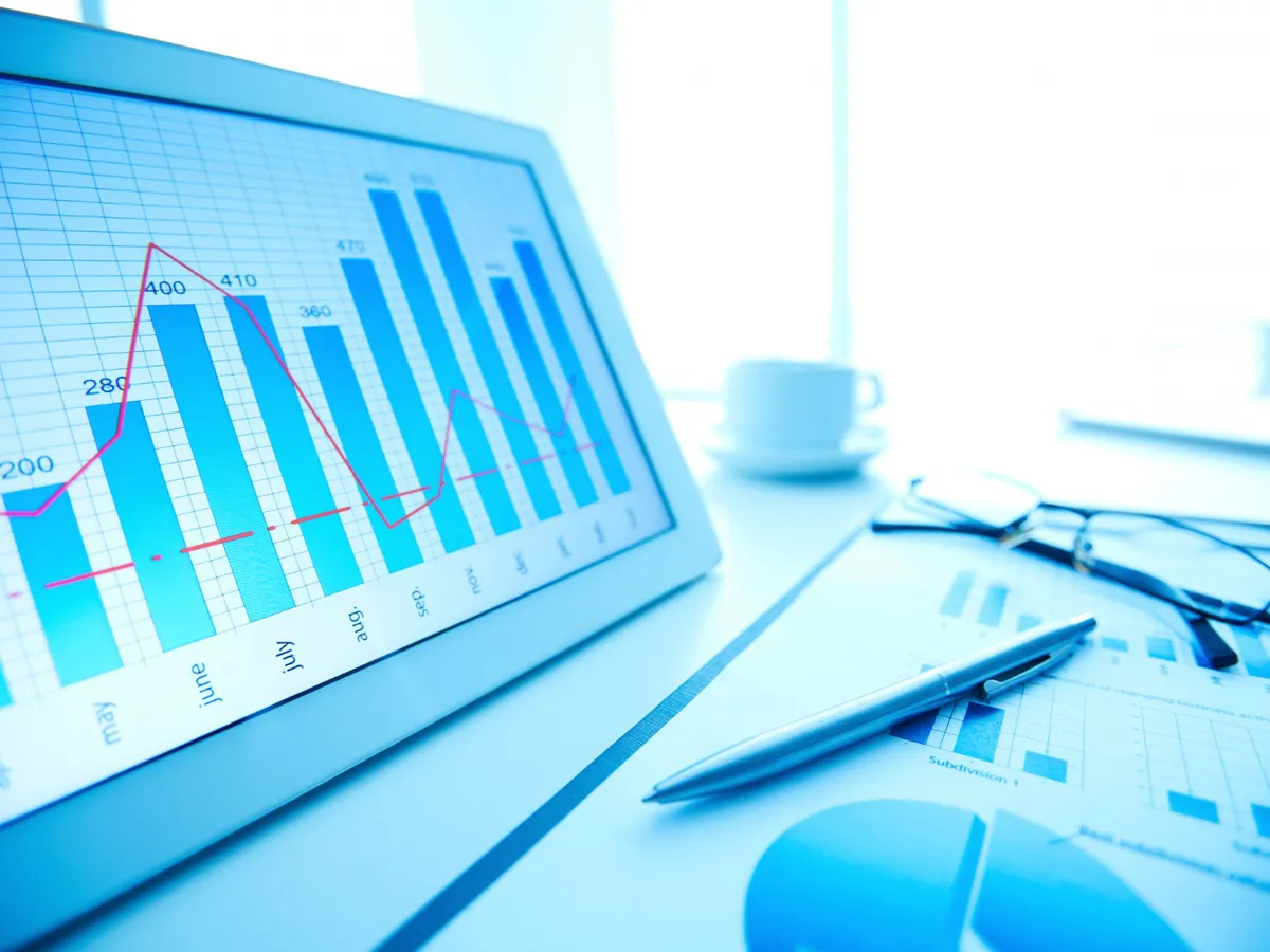 Bursele europene încheie martie cu pierderi majore, afectate de tensiunile cu Iranul și scumpirea energiei