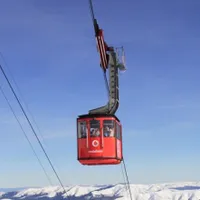 Skipass unic, în Sinaia. Primăria a cumpărat activele Teleferic deținute de afaceristul Adrian Sârbu. / Foto: stirileprotv.ro