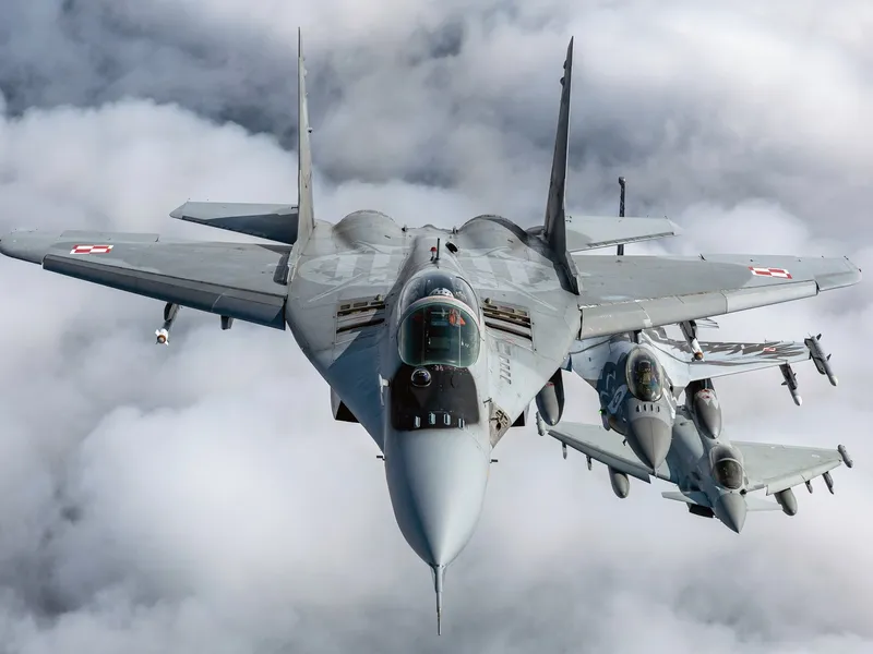 Polonia își modernizează flota de F-16 cu 3.800.000.000$. Ce poate face România cu avioanele ei - Foto: Profimedia Images