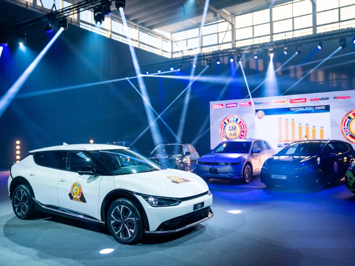 „Mașina Anului 2022” în Europa este Kia EV6. / Foto: Geneva International Motor Show, Facebook