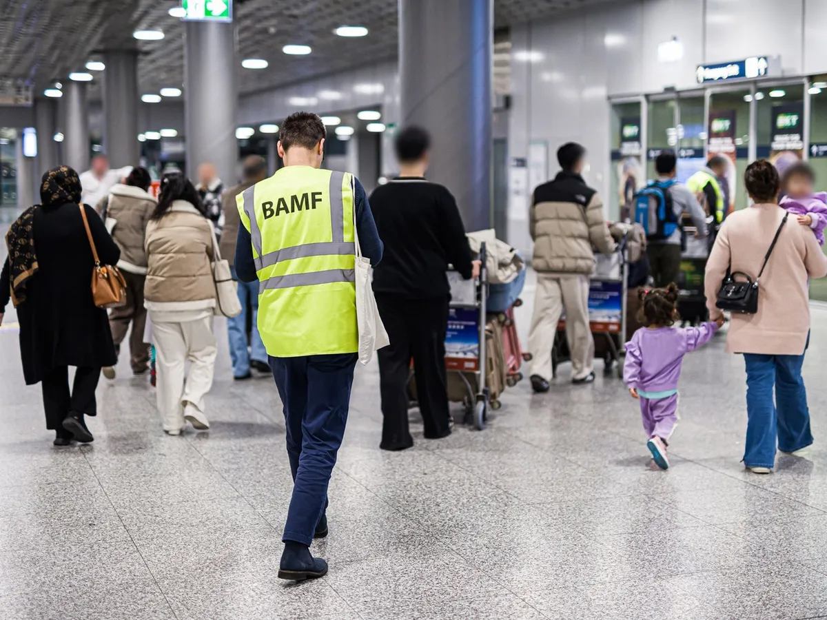 Aeroport din Germania, închis din cauza unor drone neidentificate. Trafic aerian perturbat