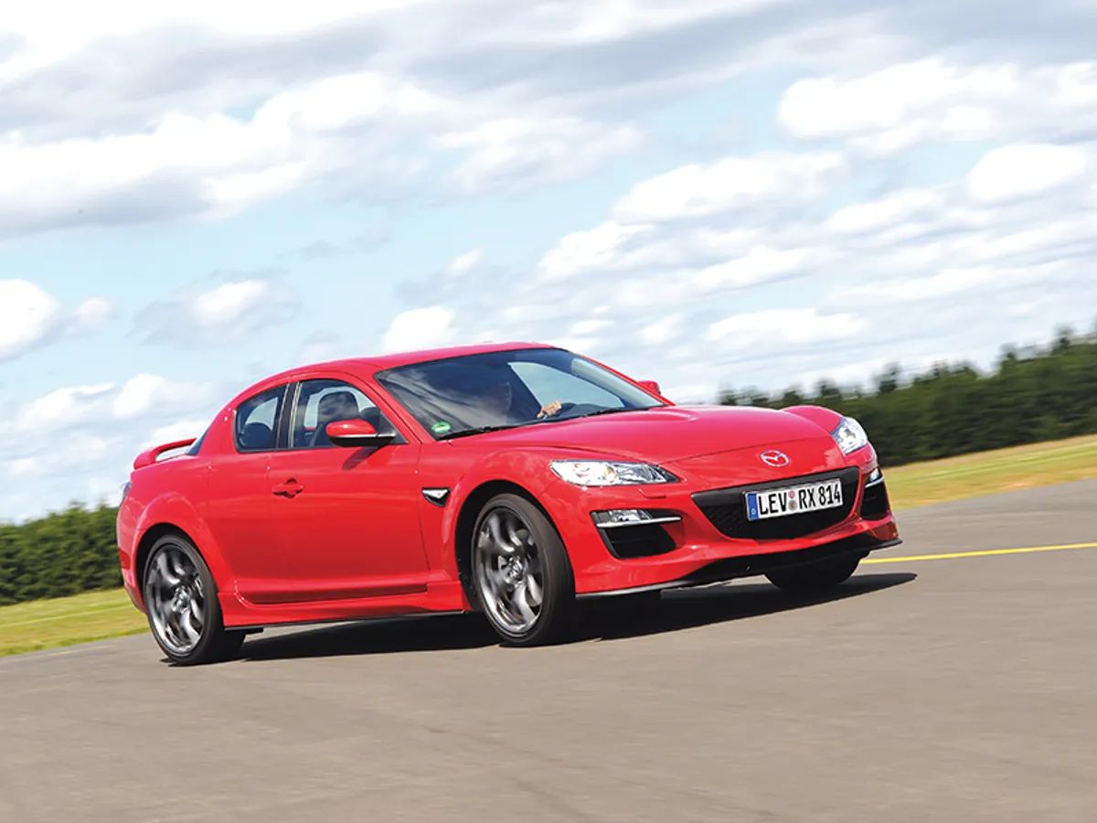 Mazda RX-8 (2003)
