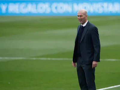 Antrenorul Zinedine Zidane se desparte de Real Madrid / Football Espana