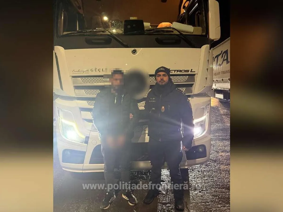 Șofer turc arestat pentru trafic de migranți, depistat de către polițiștii de frontieră giurgiuveni - Foto: Poliția de Frontieră