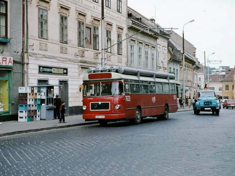 Povestea autovehiculelor românești cu butelii de gaz de care SUA s-au speriat că sunt rachete - Foto: europeana.eu / Bo Gyllenberg