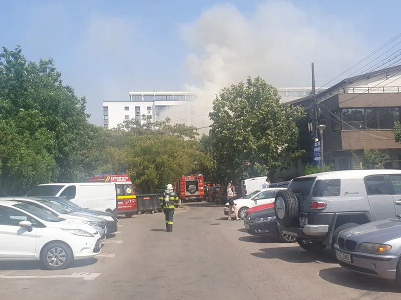 Incendiu de proporții în București Foto: ISU B-If