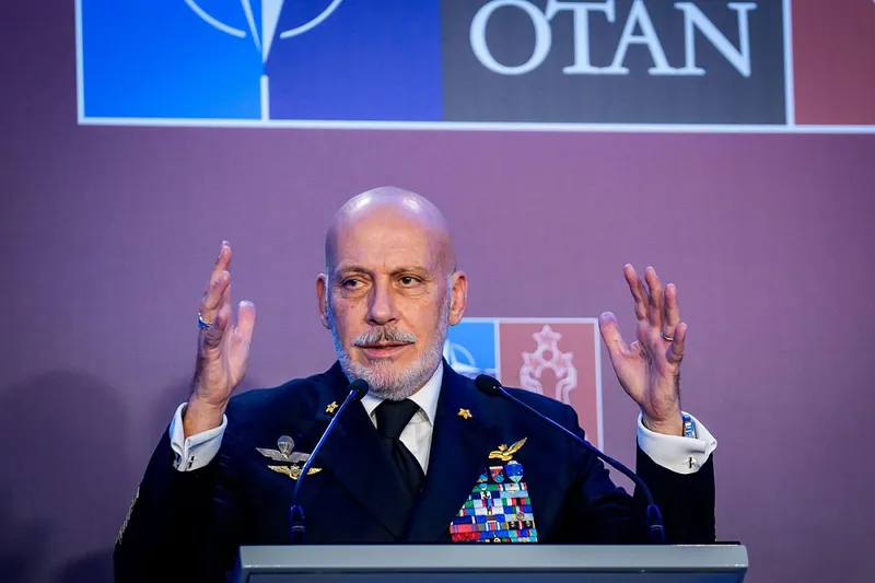 Giuseppe Cavo Dragone, preşedintele Comitetului Militar NATO - Foto: Profimedia Images