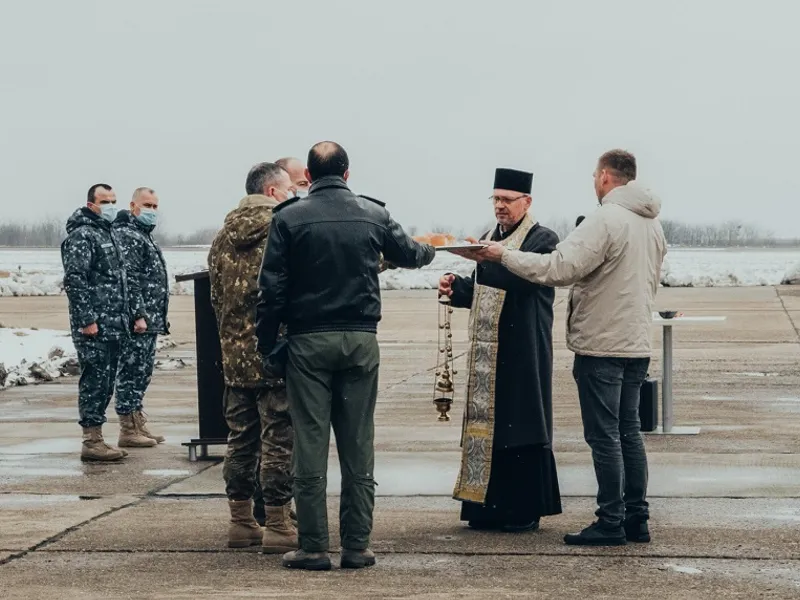 Biserica și Armata nu cedează primele locuri în sondaje/FOTO: MApN