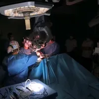Tumoră cerebrală de 10 centimetri, extirpată unei femei la Spitalul de Neurochirurgie din Iaşi. / Foto: agerpres.ro