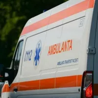 Patru persoane rănite într-un accident violent pe DN 28. O ambulanța cu pacienți a fost implicată - FOTO: Facebook/Ambulanta