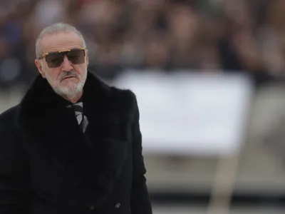 Au apărut imaginile! Gigi Becali s-a întors către camerele de filmat și a făcut un singur gest, la sfințirea Catedralei