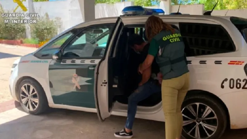 Doi români și doi spanioli au torturat cu bâtă și șocuri electrice un tânăr pentru 50.000 de euro Foto: guarda civil